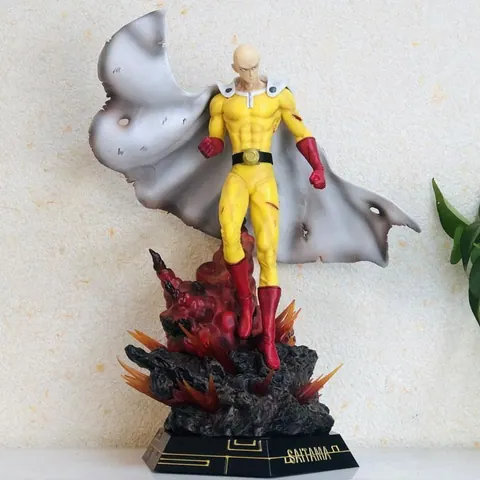 FIGURA SAITAMA